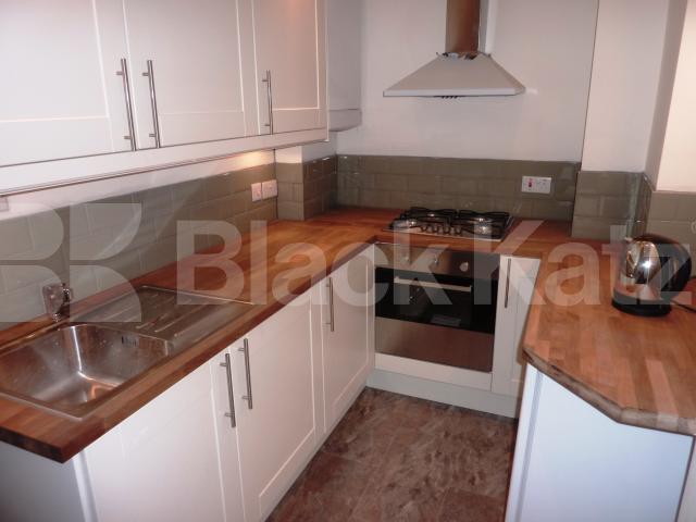 			NEW INSTRUCTION / BRAND NEWLY REFURBISHED, 1 Bedroom, 1 bath, 1 reception Flat			 Hazellville Road , Archway